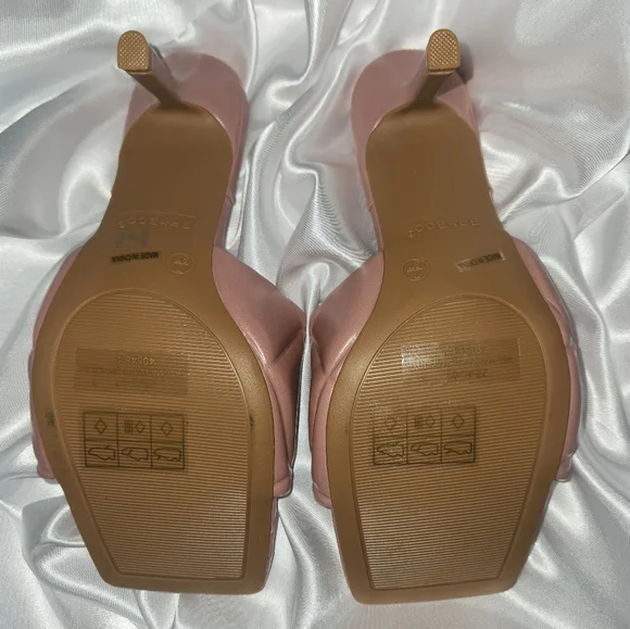 🔥Bamboo Mauve Heels | Quilted Detail | Square Toe | Sz 7 - Picture 4 of 4